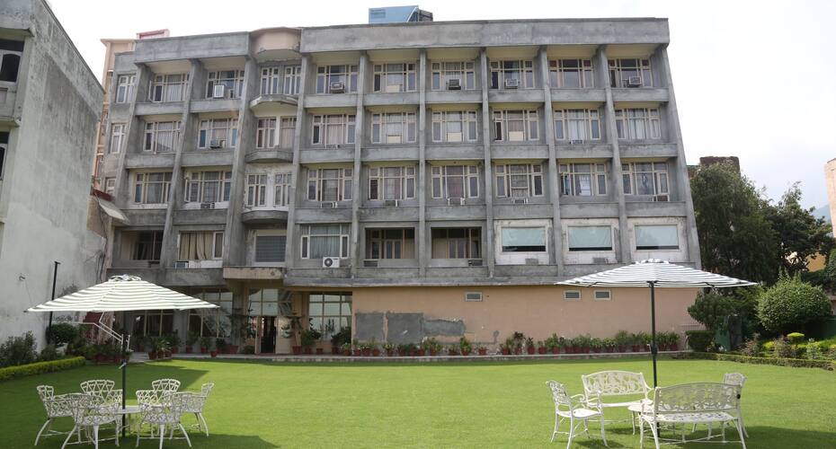 Ambica Stella Plaza, Katra 1